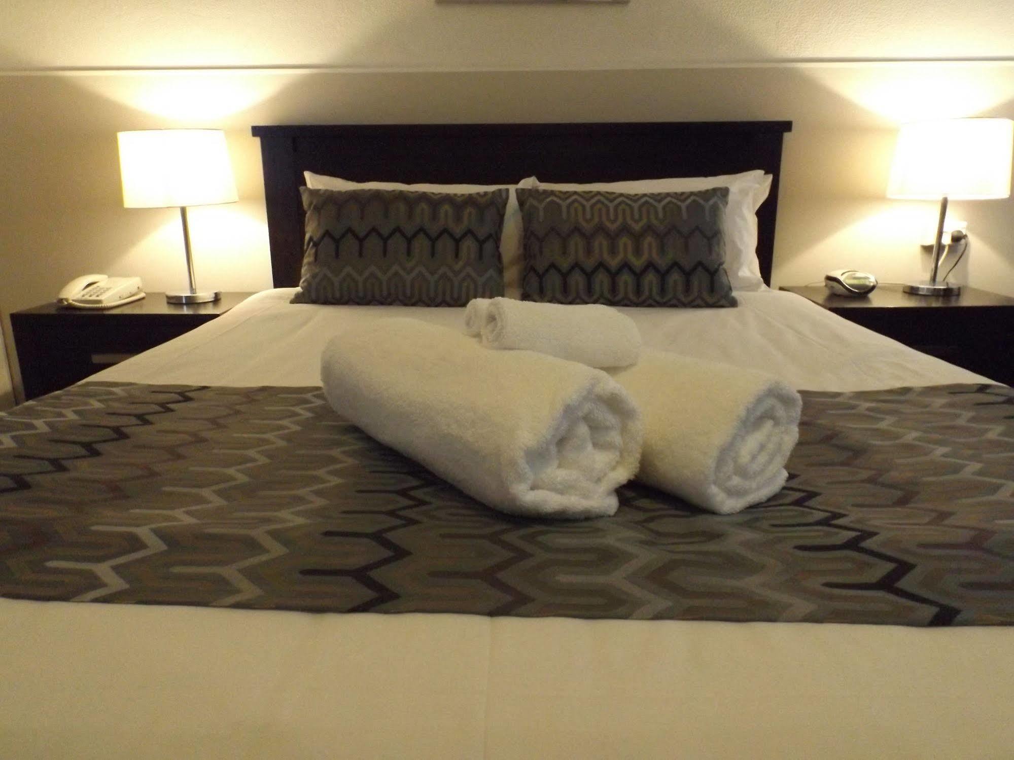 Court Hotel 3*