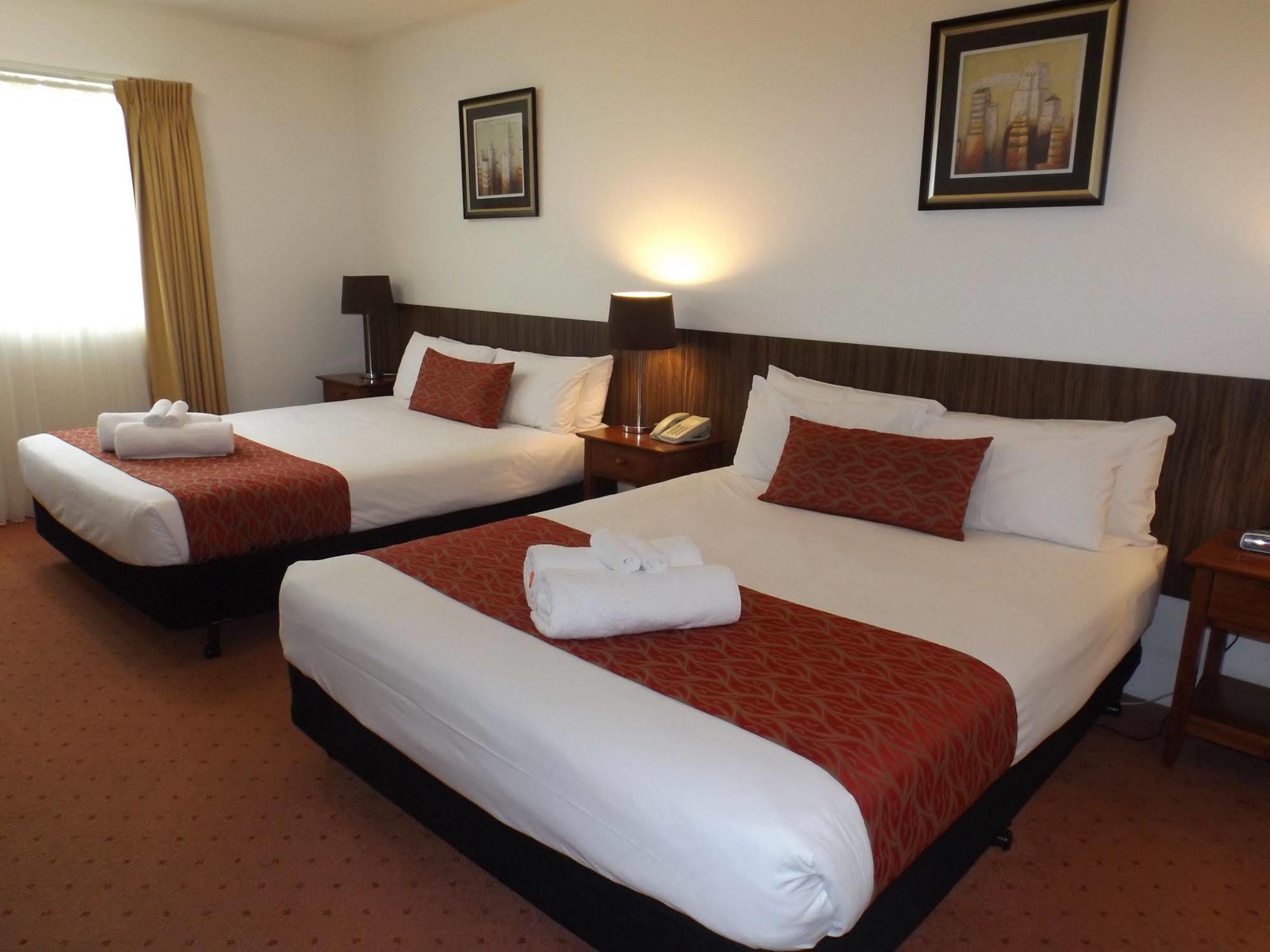 Hotel Court