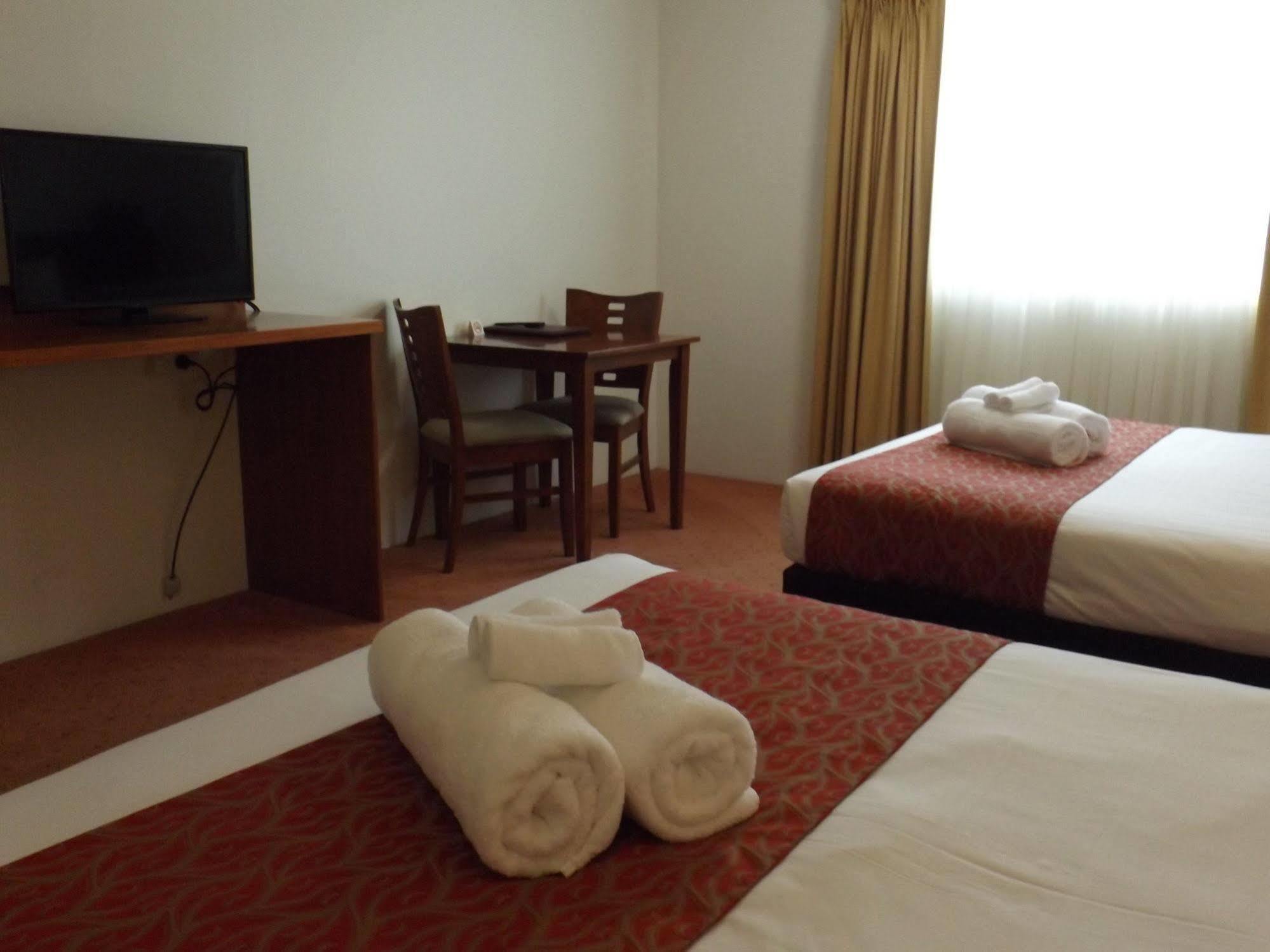Court Hotel Warrnambool