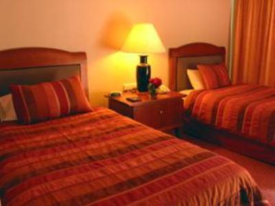 Court Hotel 3*